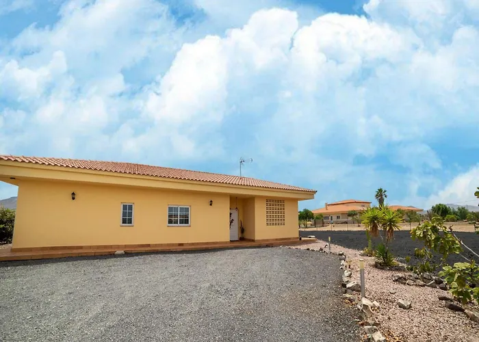 بيت للعطل In Near Beaches *