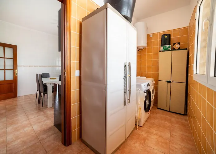 In Near Beaches بيت للعطل