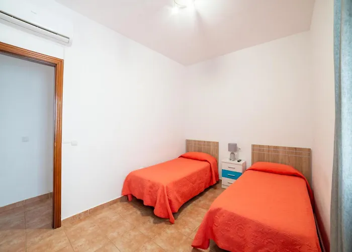 بيت للعطل In Near Beaches