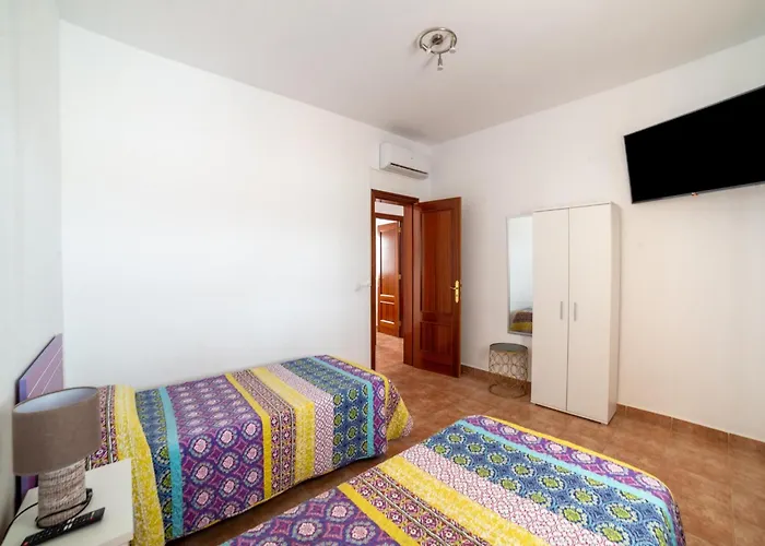 بيت للعطل In Near Beaches