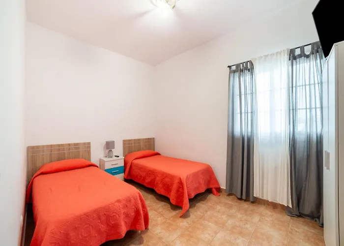 بيت للعطل In Near Beaches