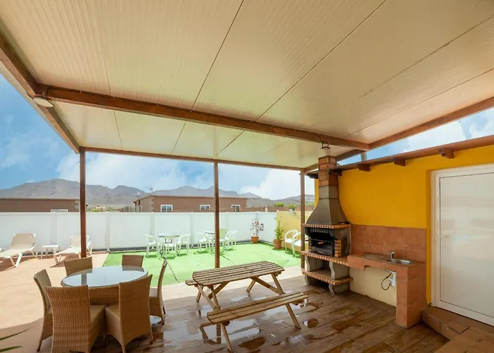 بيت للعطل In Near Beaches Tuineje