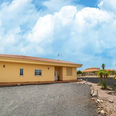 Vakantiehuis In Near Beaches *