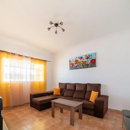 In Near Beaches * Tuineje