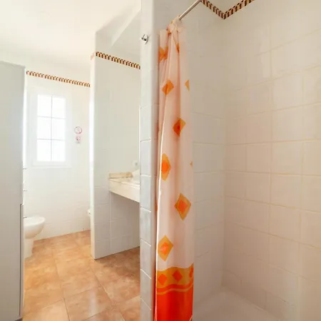 Vakantiehuis In Near Beaches *